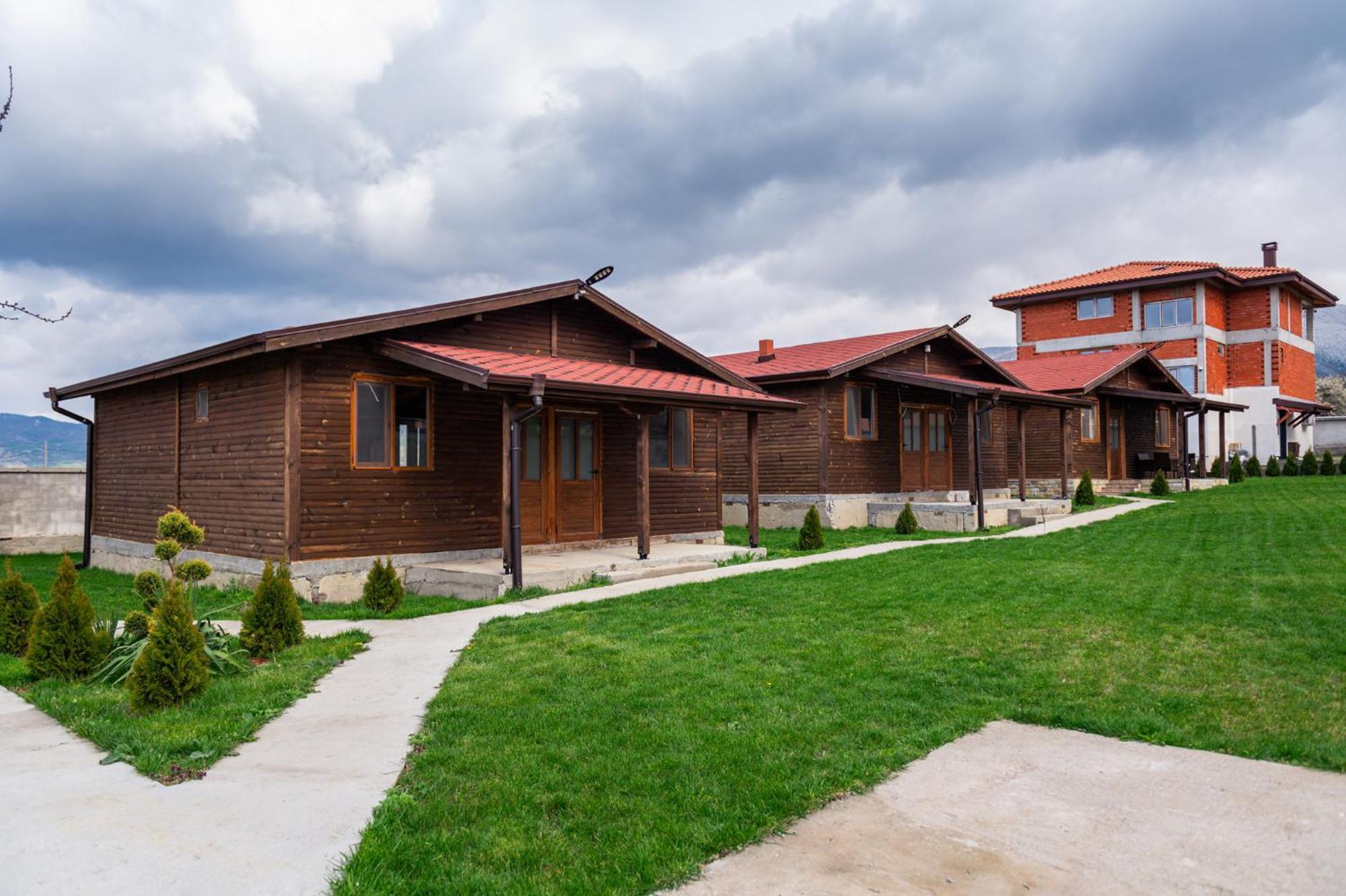Къщи За Гости Брик Sapareva Banya Exterior foto